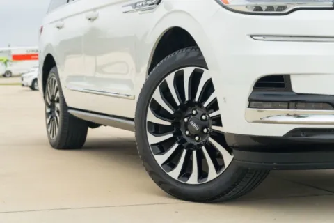 Photos of 2024 Lincoln Navigator Black Label for sale in Georgetown, TX at Georgetown INFINITI