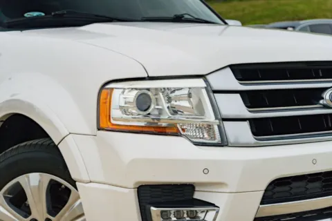 Another view of 2016 Ford Expedition Platinum for sale in Georgetown, TX at Georgetown INFINITI