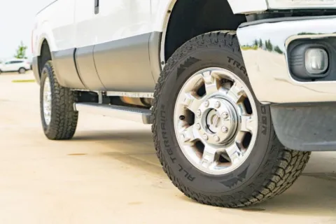 Photos of 2016 Ford Super Duty F-250 SRW XLT for sale in Georgetown, TX at Georgetown INFINITI