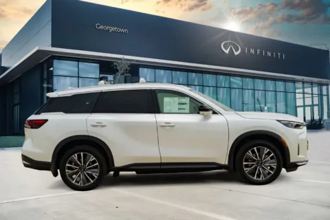 More photos of 2027 INFINITI QX60 LUXE at Georgetown INFINITI, TX
