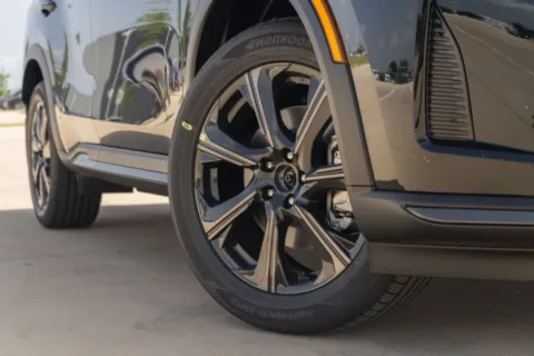 Another view of 2027 INFINITI QX60 AUTOGRAPH for sale in Georgetown, TX at Georgetown INFINITI