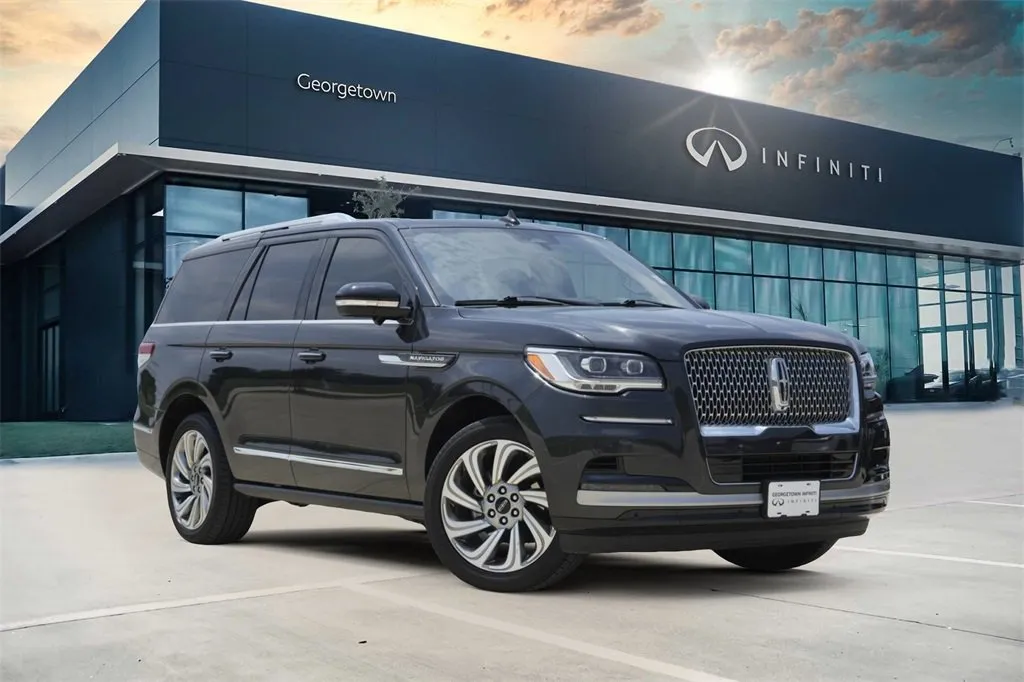 Gray 2023 Lincoln Navigator Reserve for sale in Georgetown, TX