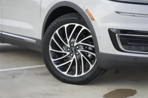 Photos of 2020 Lincoln Nautilus Reserve for sale in Georgetown, TX at Georgetown INFINITI