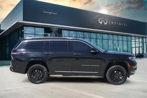 More photos of 2021 Jeep Grand Cherokee L Summit Reserve at Georgetown INFINITI, TX