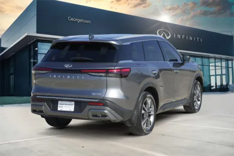 More photos of 2022 INFINITI QX60 LUXE at Georgetown INFINITI, TX