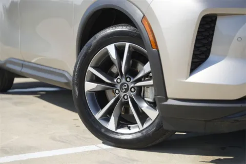 Photos of 2024 INFINITI QX60 LUXE for sale in Georgetown, TX at Georgetown INFINITI