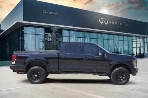 More photos of 2021 Ford Super Duty F-250 SRW LARIAT at Georgetown INFINITI, TX