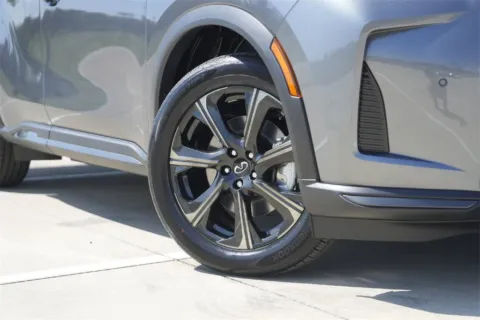Photos of 2026 INFINITI QX60 AUTOGRAPH for sale in Georgetown, TX at Georgetown INFINITI