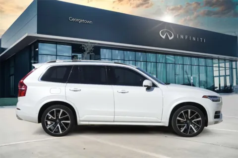 More photos of 2019 Volvo XC90 Momentum at Georgetown INFINITI, TX