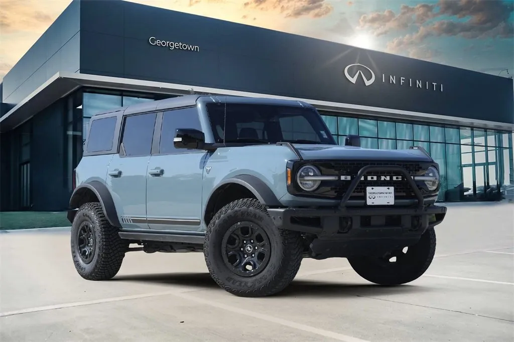 Blue 2021 Ford Bronco First Edition for sale in Georgetown, TX