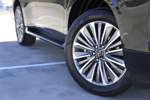 Photos of 2025 INFINITI QX80 SENSORY for sale in Georgetown, TX at Georgetown INFINITI