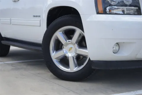 Photos of 2014 Chevrolet Tahoe LT for sale in Georgetown, TX at Georgetown INFINITI
