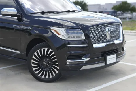 Another view of 2018 Lincoln Navigator L Black Label for sale in Georgetown, TX at Georgetown INFINITI