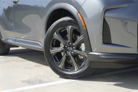 Photos of 2026 INFINITI QX60 AUTOGRAPH for sale in Georgetown, TX at Georgetown INFINITI