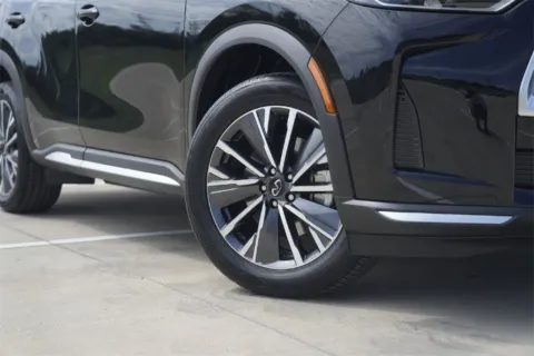 Photos of 2026 INFINITI QX60 LUXE for sale in Georgetown, TX at Georgetown INFINITI