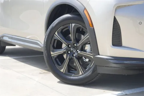 Photos of 2026 INFINITI QX60 AUTOGRAPH for sale in Georgetown, TX at Georgetown INFINITI