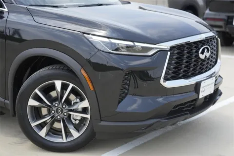 Another view of 2025 INFINITI QX60 LUXE for sale in Georgetown, TX at Georgetown INFINITI