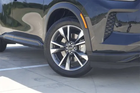 Photos of 2024 INFINITI QX60 LUXE for sale in Georgetown, TX at Georgetown INFINITI
