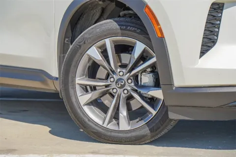 Photos of 2025 INFINITI QX60 LUXE for sale in Georgetown, TX at Georgetown INFINITI