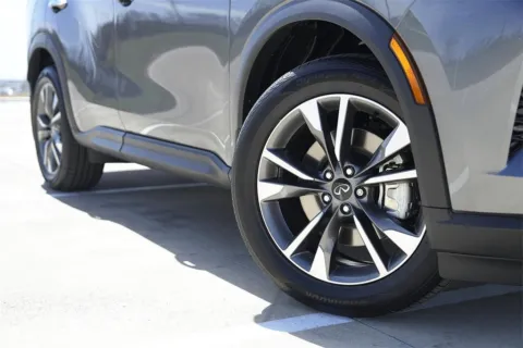 Photos of 2025 INFINITI QX60 LUXE for sale in Georgetown, TX at Georgetown INFINITI