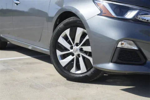 Photos of 2020 Nissan Altima 2.5 S for sale in Georgetown, TX at Georgetown INFINITI