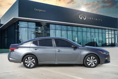 More photos of 2020 Nissan Altima 2.5 S at Georgetown INFINITI, TX