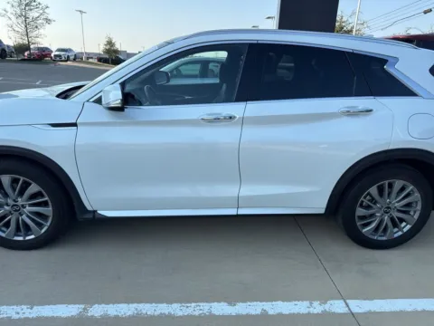 More photos of 2024 INFINITI QX50 LUXE at Georgetown INFINITI, TX