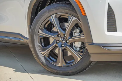 Photos of 2026 INFINITI QX60 AUTOGRAPH for sale in Georgetown, TX at Georgetown INFINITI