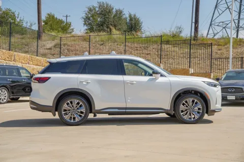 More photos of 2026 INFINITI QX60 LUXE at Georgetown INFINITI, TX