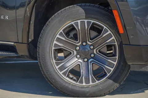 Photos of 2024 Jeep Wagoneer Series II for sale in Georgetown, TX at Georgetown INFINITI