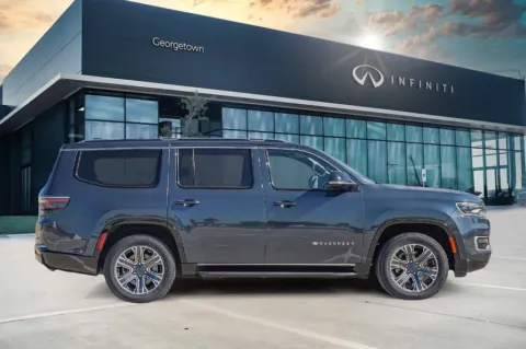 More photos of 2024 Jeep Wagoneer Series II at Georgetown INFINITI, TX