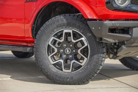 Photos of 2022 Ford Bronco Outer Banks for sale in Georgetown, TX at Georgetown INFINITI