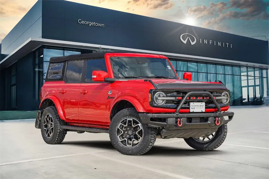 Red 2022 Ford Bronco Outer Banks for sale in Georgetown, TX