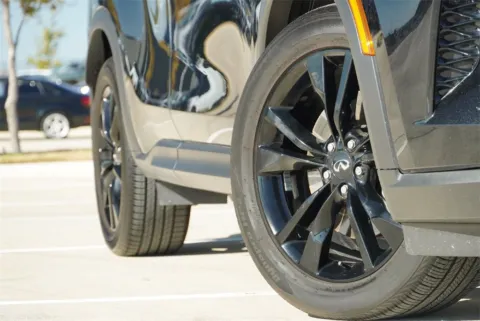 Another view of 2025 INFINITI QX60 LUXE for sale in Georgetown, TX at Georgetown INFINITI