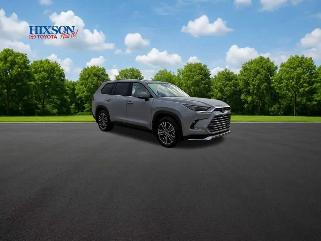 2026 Toyota Grand Highlander Platinum's photo