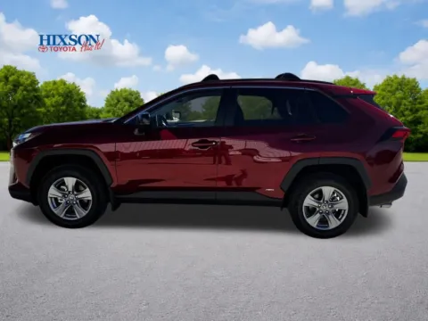 More photos of 2025 Toyota RAV4 Hybrid LE at Hixson Toyota, LA