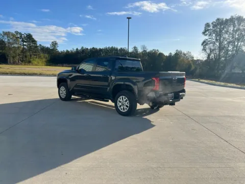 More photos of 2026 Toyota Tacoma SR5 at Hixson Toyota, LA