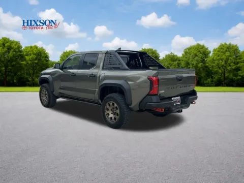 More photos of 2026 Toyota Tacoma Trailhunter HV at Hixson Toyota, LA