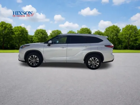 More photos of 2020 Toyota Highlander XLE at Hixson Toyota, LA