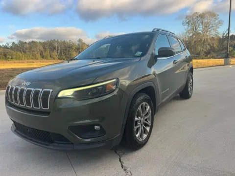 Photos of 2021 Jeep Cherokee Latitude Plus for sale in DeRidder, LA at Hixson Toyota