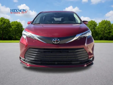 Photos of 2026 Toyota Sienna XLE for sale in DeRidder, LA at Hixson Toyota