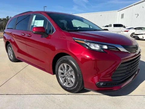 Black 2026 Toyota Sienna XLE for sale in DeRidder, LA