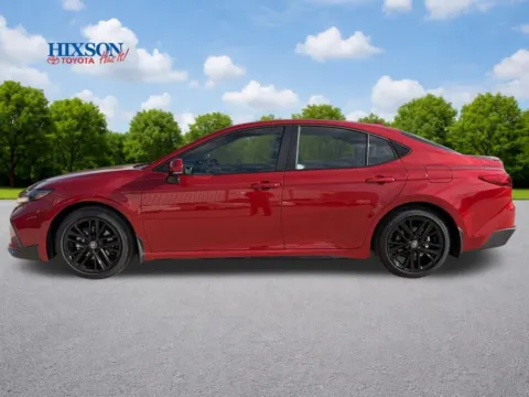 More photos of 2026 Toyota Camry SE at Hixson Toyota, LA