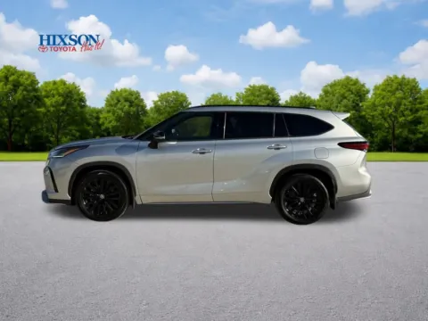 Another view of 2023 Toyota Highlander XSE for sale in DeRidder, LA at Hixson Toyota