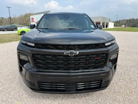 Photos of 2024 Chevrolet Traverse RS for sale in DeRidder, LA at Hixson Toyota