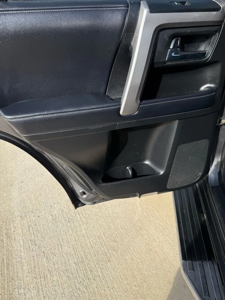 2019 Toyota 4Runner SR5 - Photo 13