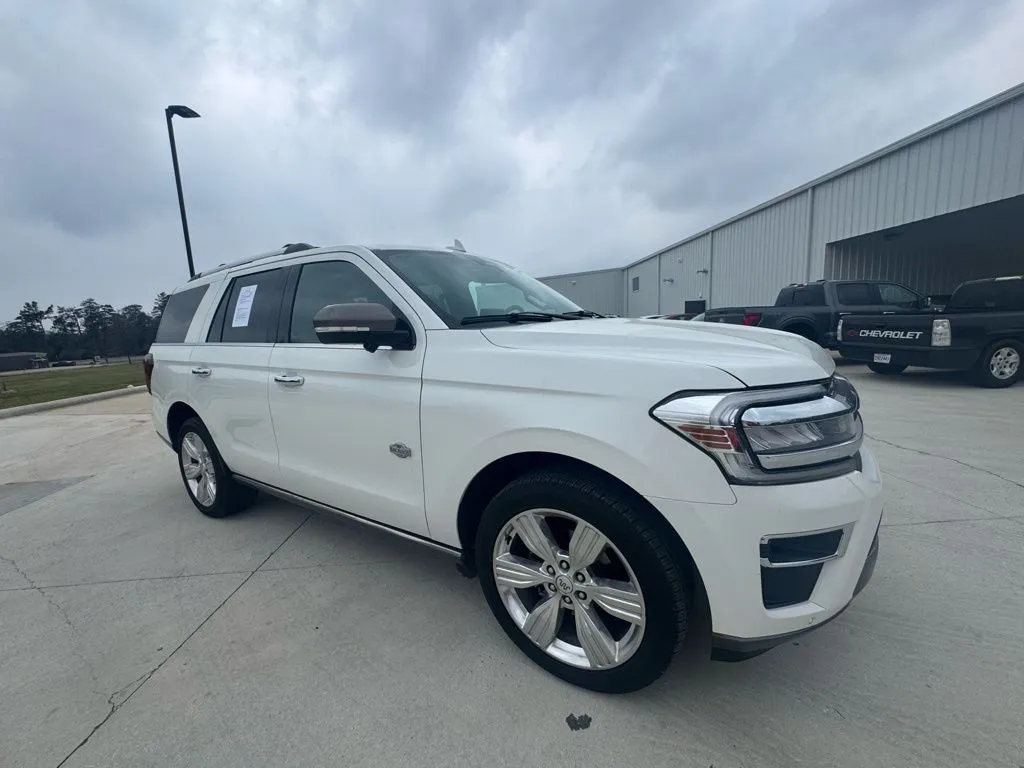 White 2024 Ford Expedition King Ranch for sale in DeRidder, LA
