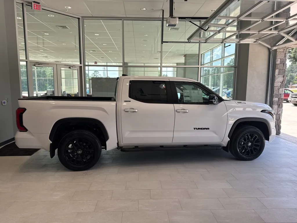 White 2025 Toyota Tundra Hybrid Limited for sale in DeRidder, LA