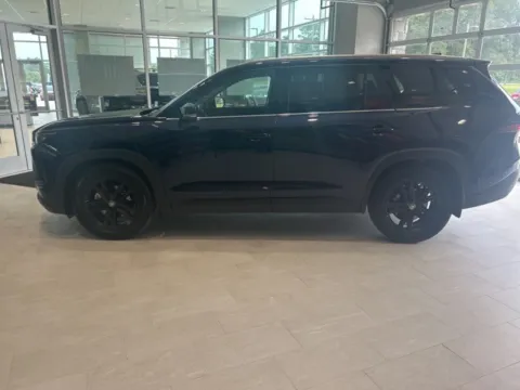 Another view of 2025 Toyota Grand Highlander Limited for sale in DeRidder, LA at Hixson Toyota