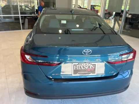 More photos of 2025 Toyota Camry LE at Hixson Toyota, LA